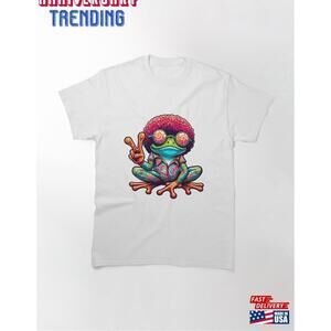Dancing Frog Cool Hippy Classic Tshirt